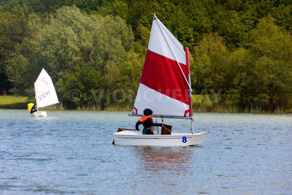 Base nautique de Chambray les Tours , destination road trip avec vintage camper touraine